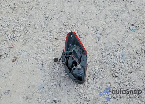 2015 Mitsubishi Mirage Es z USA, uszkodzony, nr VIN ML32A4HJ8FH044478